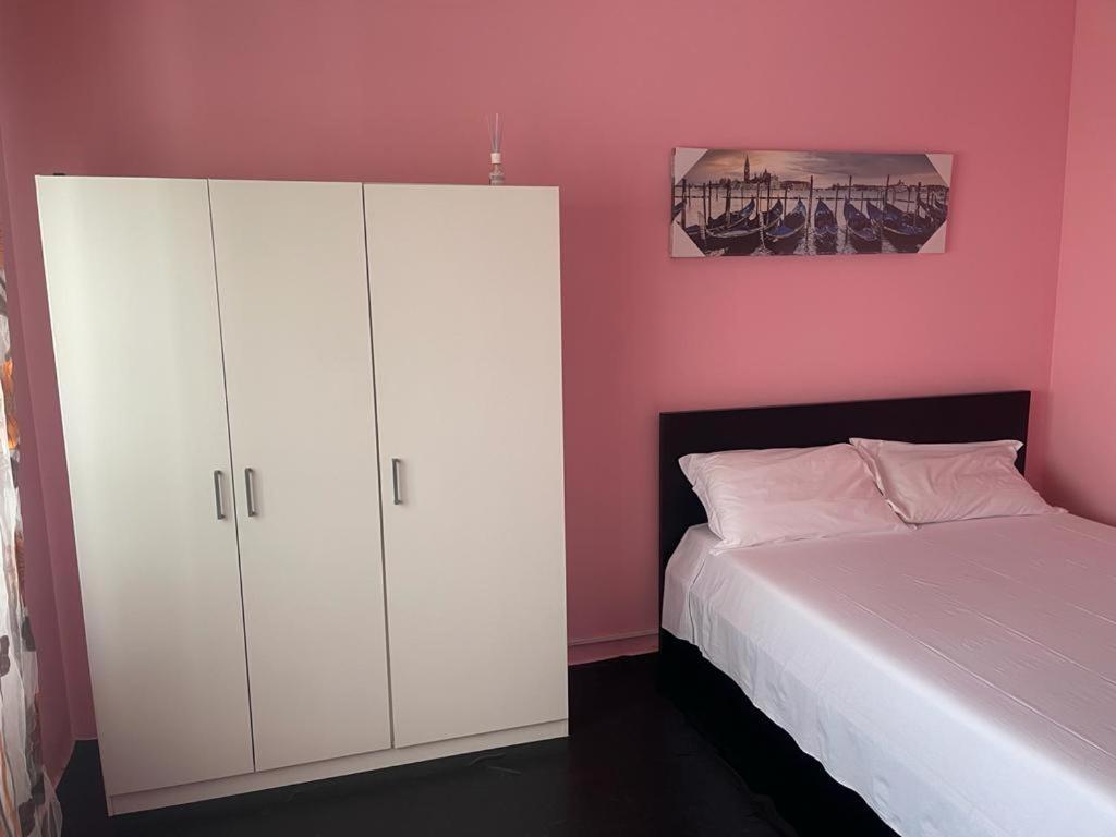 Venice Night 13 Family Room เมสเตร ภายนอก รูปภาพ